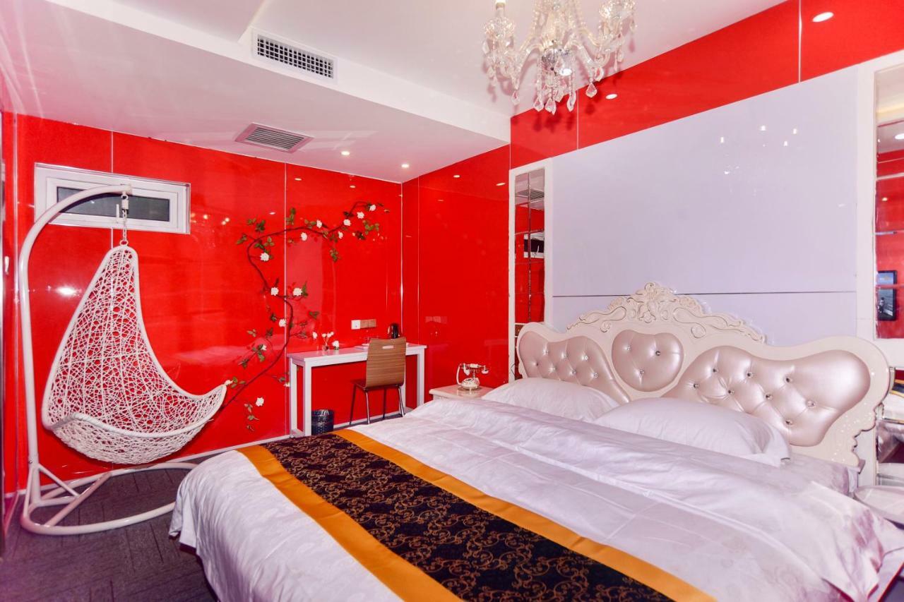 Century Hua Na Loves Boutique Hotel 青島市 エクステリア 写真